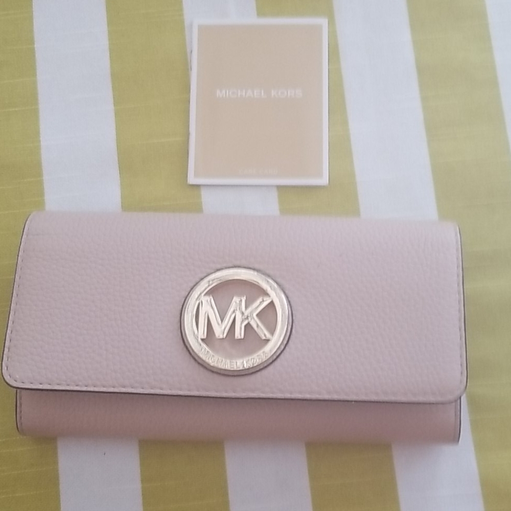 MK wallet
